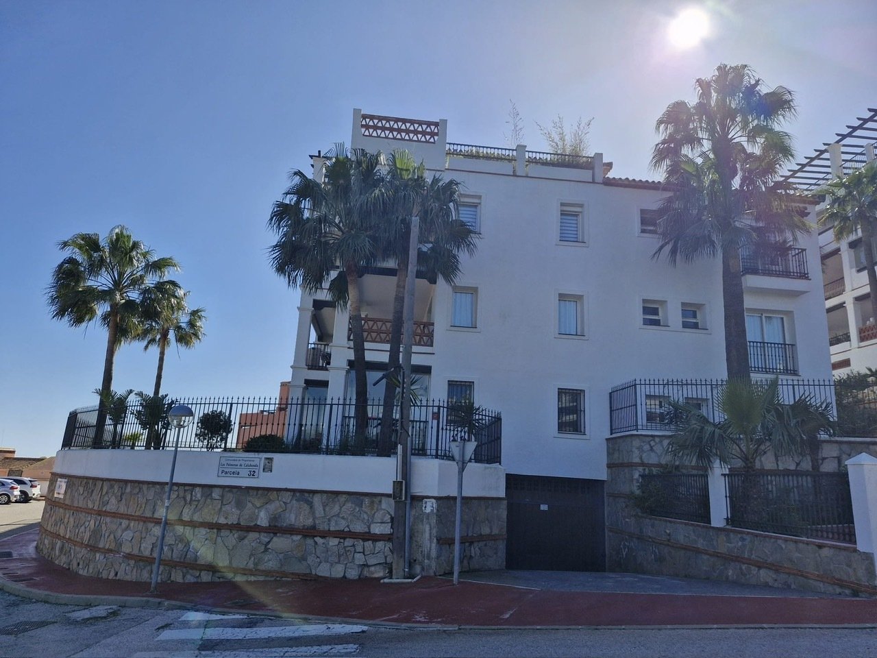 Lichtdurchflutet und stilvoll. Exklusive 159 qm EG - Wohnung - sonnig, modern, perfekt geschnitten. Lichtdurchflutet und stilvoll. Exklusive 159 qm EG - Wohnung - sonnig, modern, perfekt geschnitten.